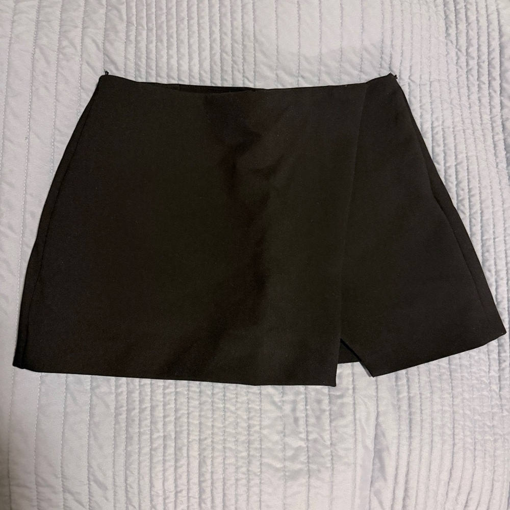 Zara Elegant Black Skirt